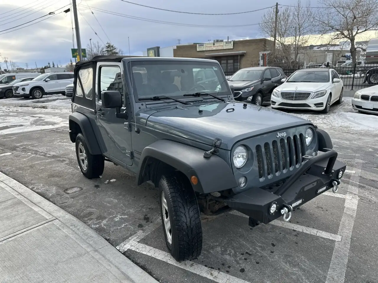 Jeep Wrangler снимка Jeep Wrangler