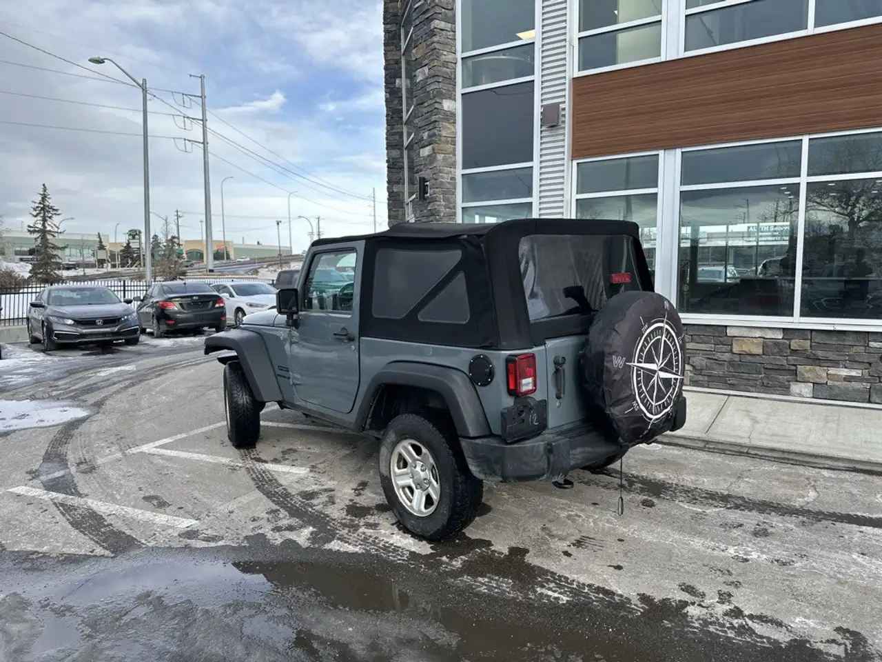Jeep Wrangler снимка Jeep Wrangler