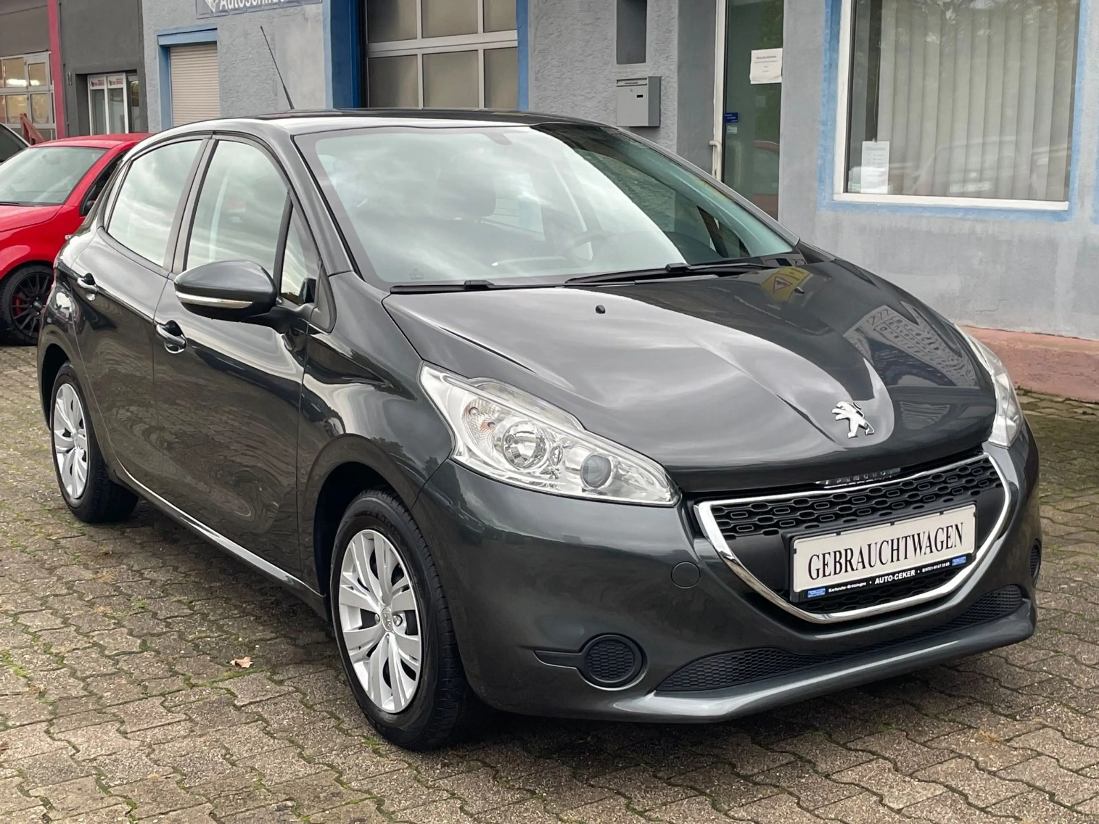 Peugeot 208 Active"Klima"Parkhilfe"Tempomat"Bluetooth" — photo 5