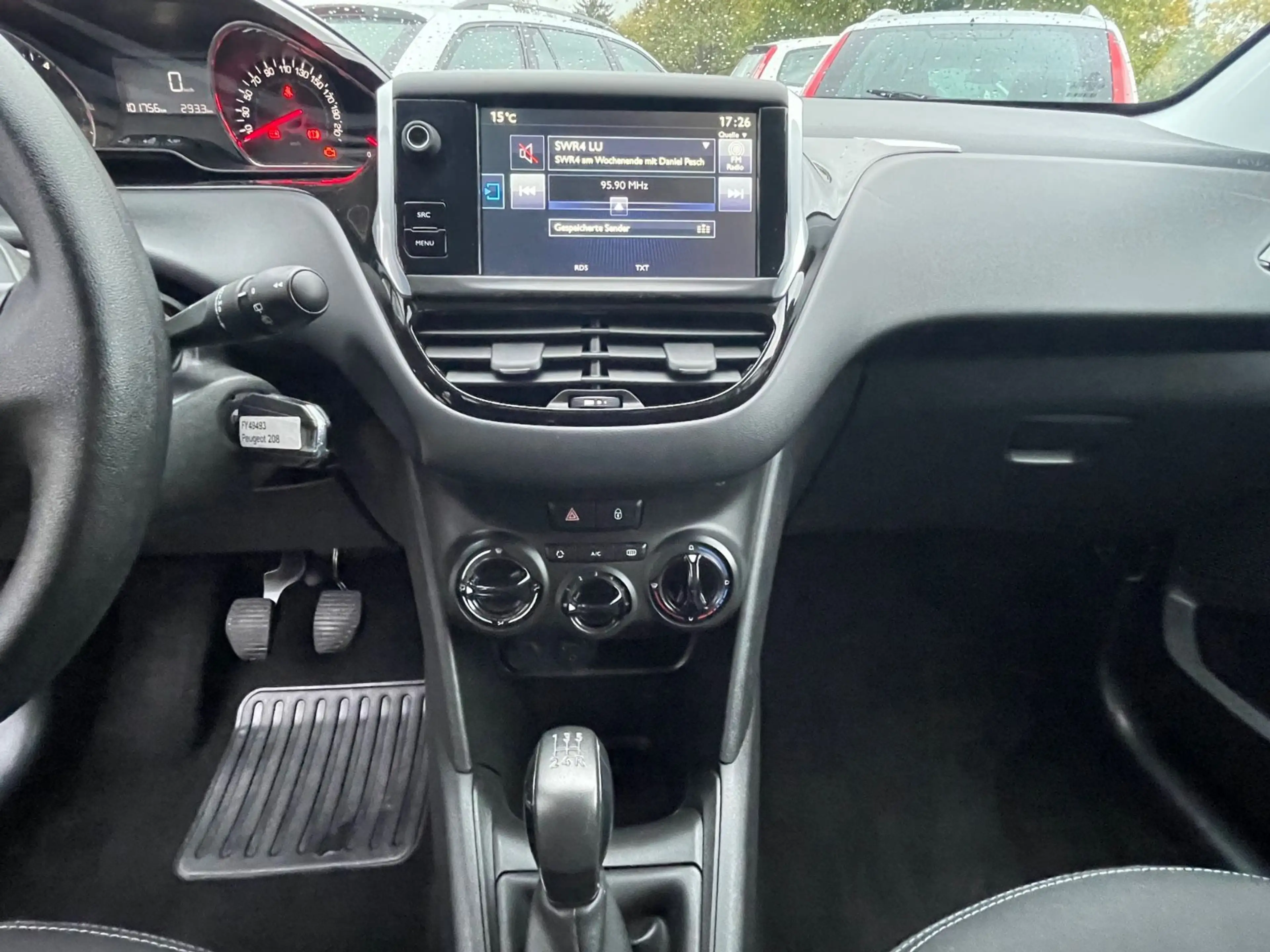 Peugeot 208 Active"Klima"Parkhilfe"Tempomat"Bluetooth" — photo 12