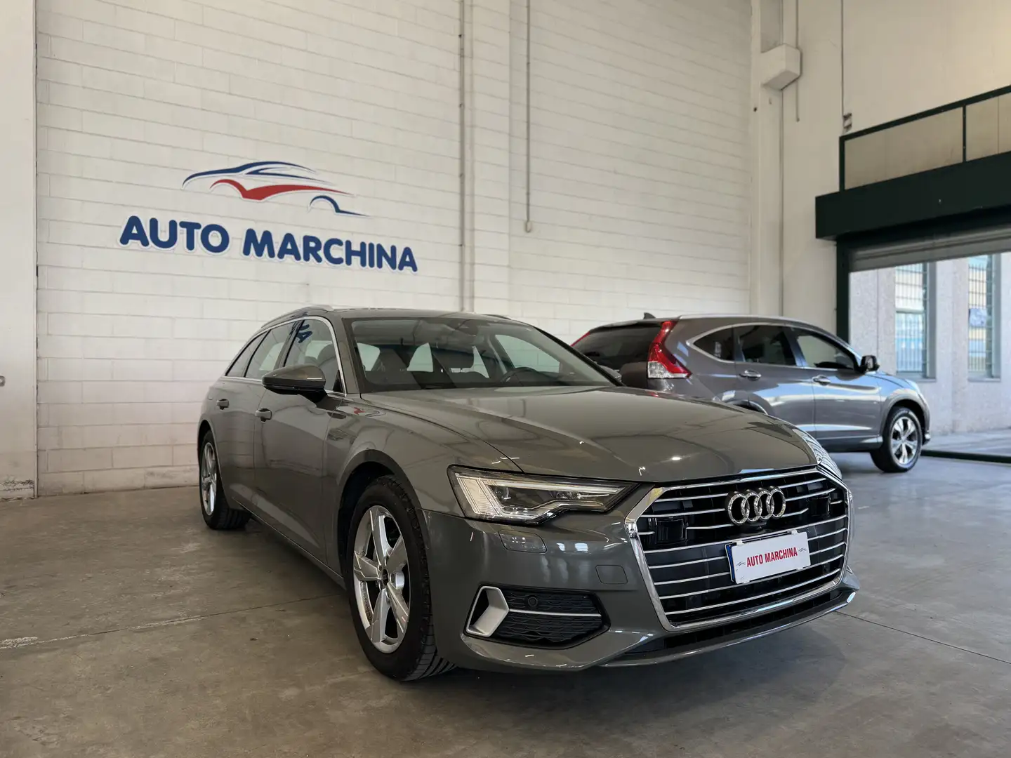 Audi A6 Avant 40 2.0 tdi mhev CAMERA 360 FULL GARANZIA TOT Grijs - 1