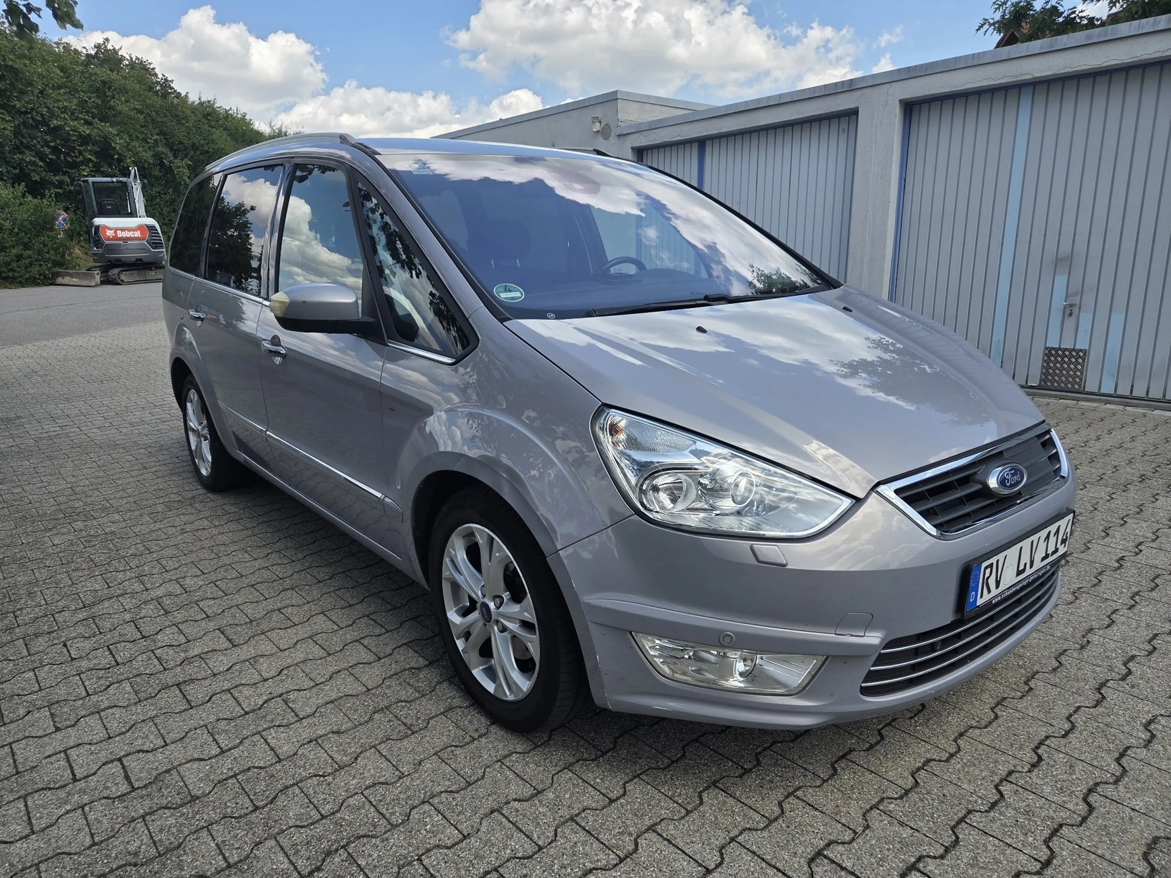 Ford Galaxy Titanium — photo 5