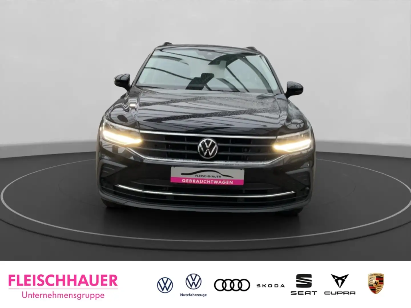 Volkswagen Tiguan 2.0 TDI DSG AHK-kl.-Navi LED ACC Apple CarPlay Kli Schwarz - 2