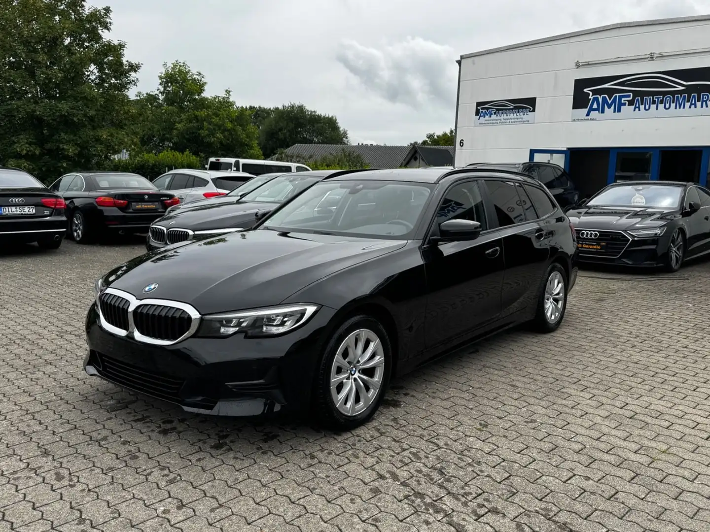 BMW 320 Baureihe 3 Touring 320 d Advantage kamera Schwarz - 1