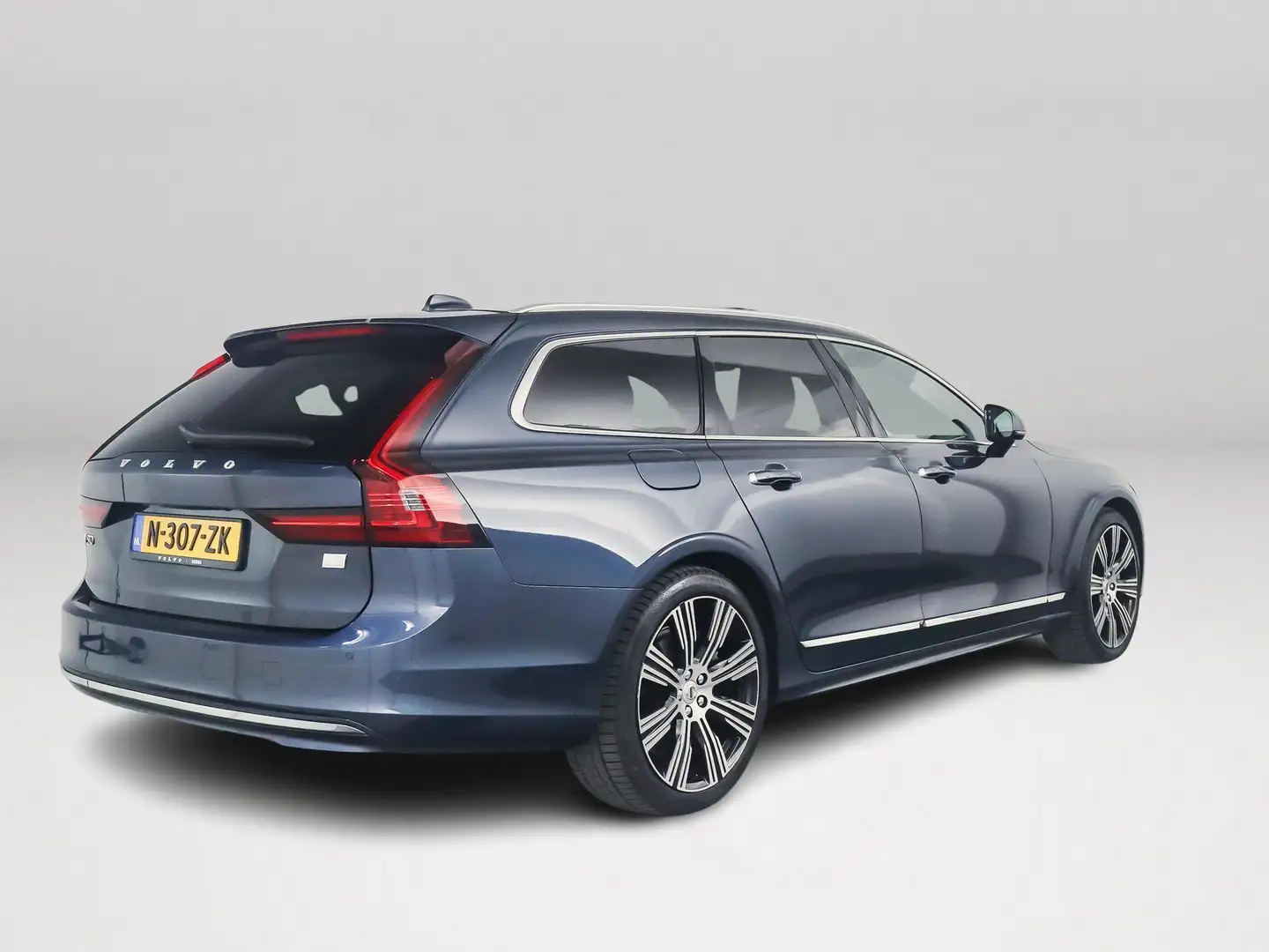 Volvo V90 T8 Aut. AWD Inscription | Panoramadak | Harman Kar Azul - 2