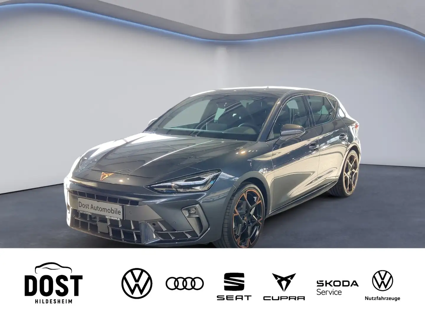 CUPRA Leon 1.5 eTSI DSG MATRIX-LED+NAVI+PDC Grau - 1