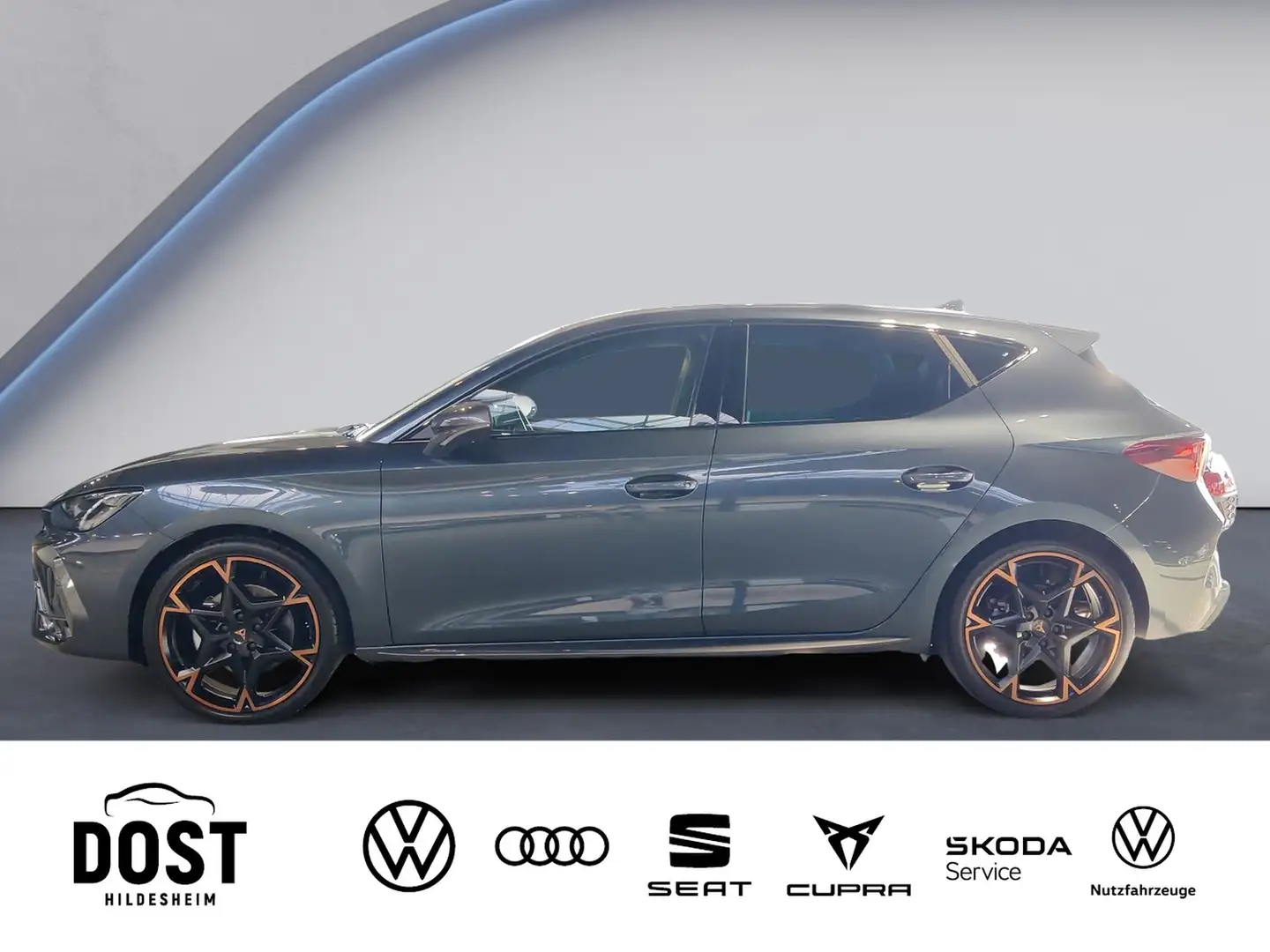 CUPRA Leon 1.5 eTSI DSG MATRIX-LED+NAVI+PDC Grau - 2