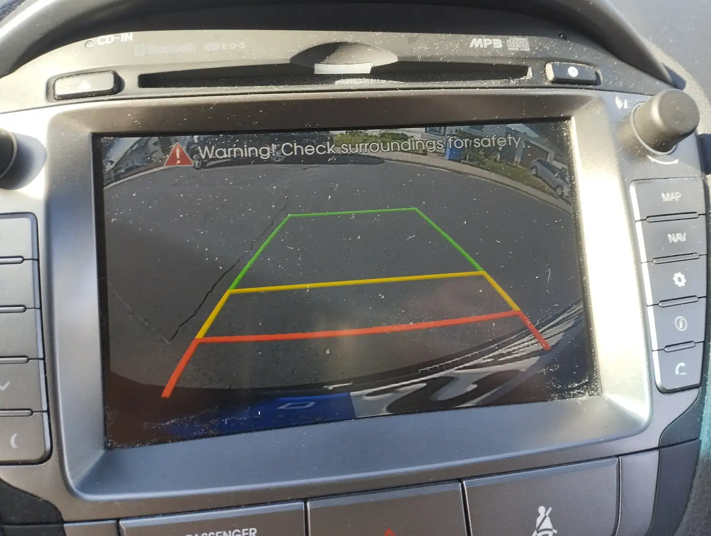 Hyundai iX35 ix35 2.0 2WD Automatik Trend Schwarz - 2