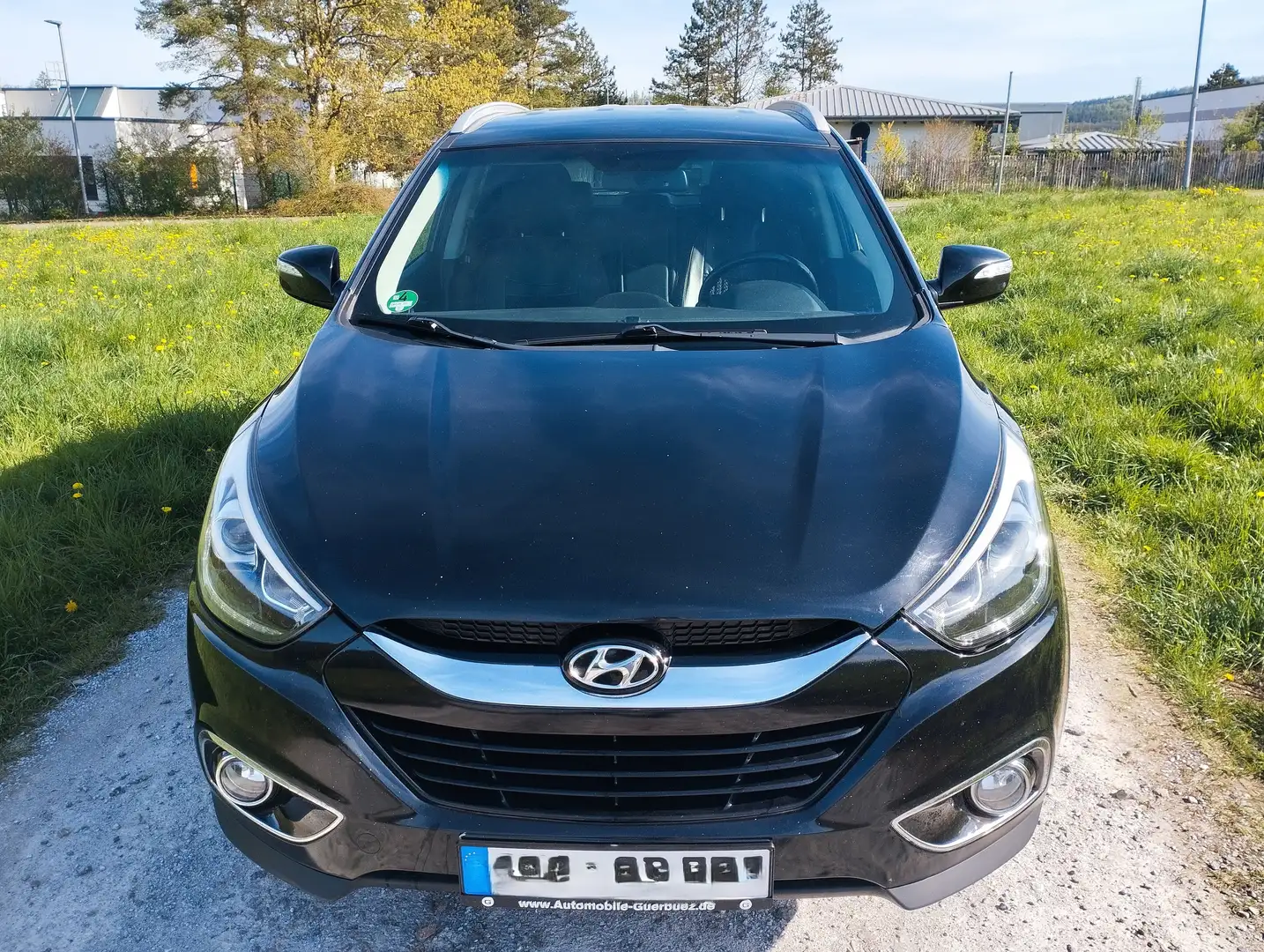 Hyundai iX35 ix35 2.0 2WD Automatik Trend Schwarz - 1