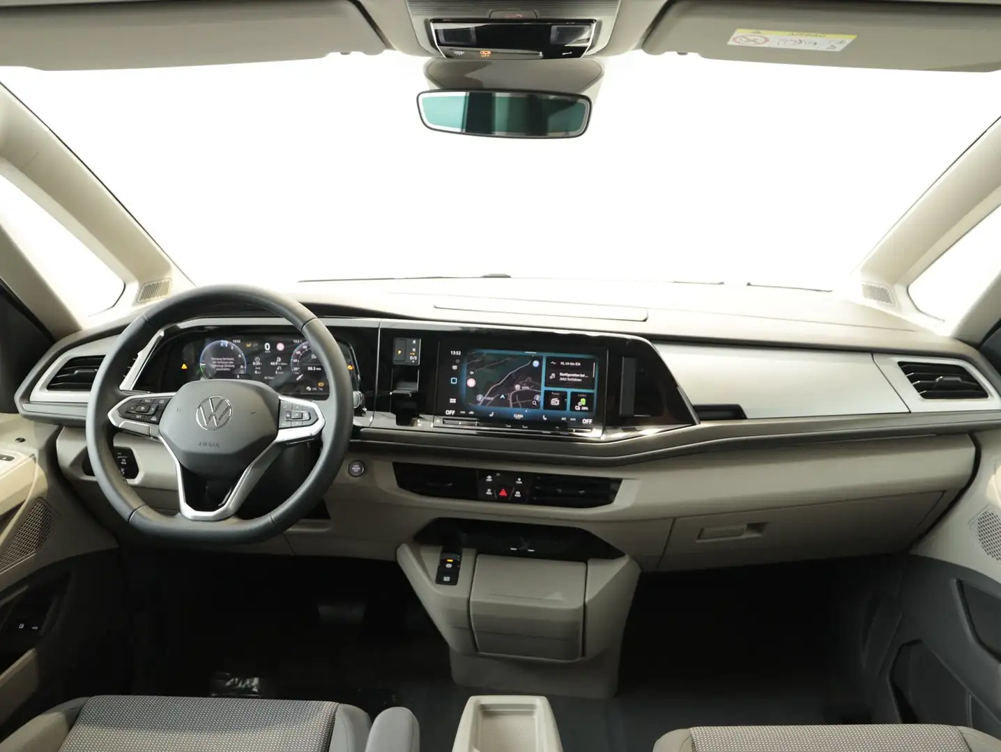 Volkswagen T7 California VW Multivan T7 California eHybrid 180 kW 4M Weiß - 2