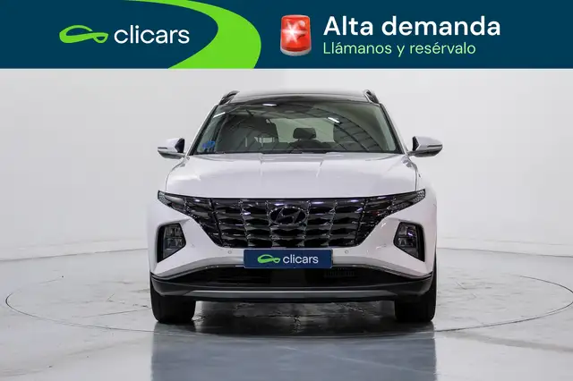 Hyundai Tucson view 2