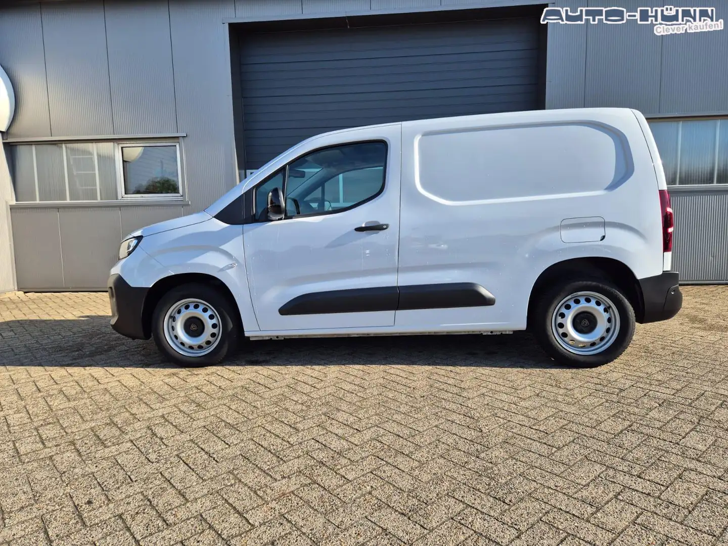 Peugeot Partner 1.5 BlueHDI 102PS NEUES MODELL 2-Sitzer AHK Kli... Bianco - 2