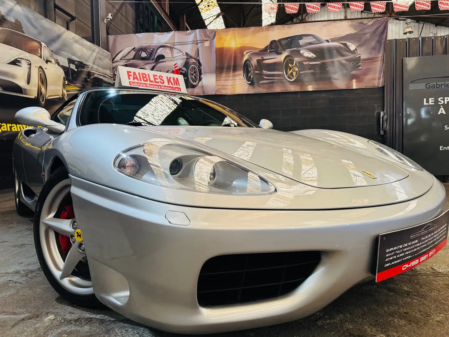Ferrari 360 Modena Spider 3.6i V8 40v F1 Šedá - 2