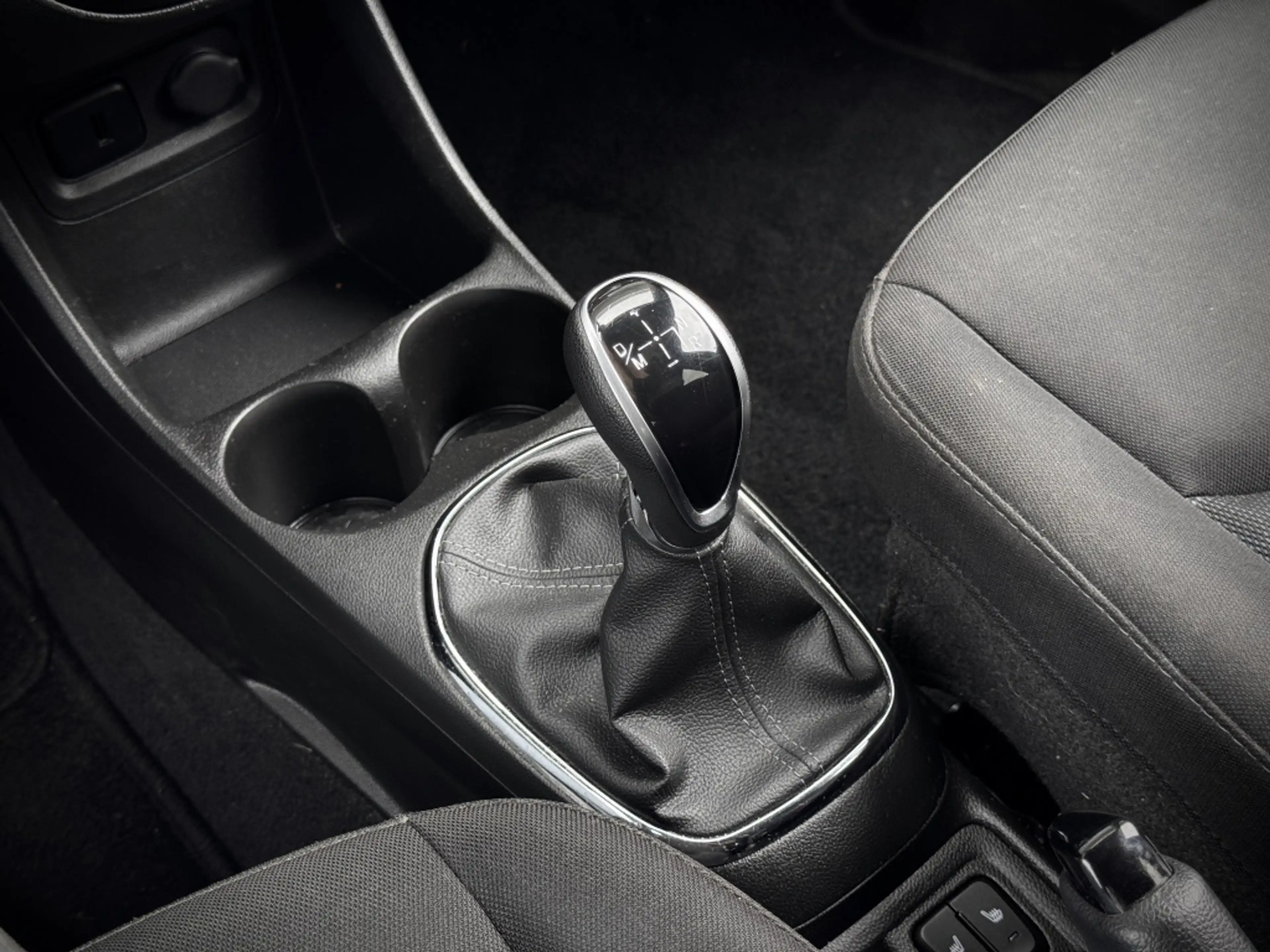 Opel Karl Rocks Online Edition | Automaat | Stoelverwarming — photo 25
