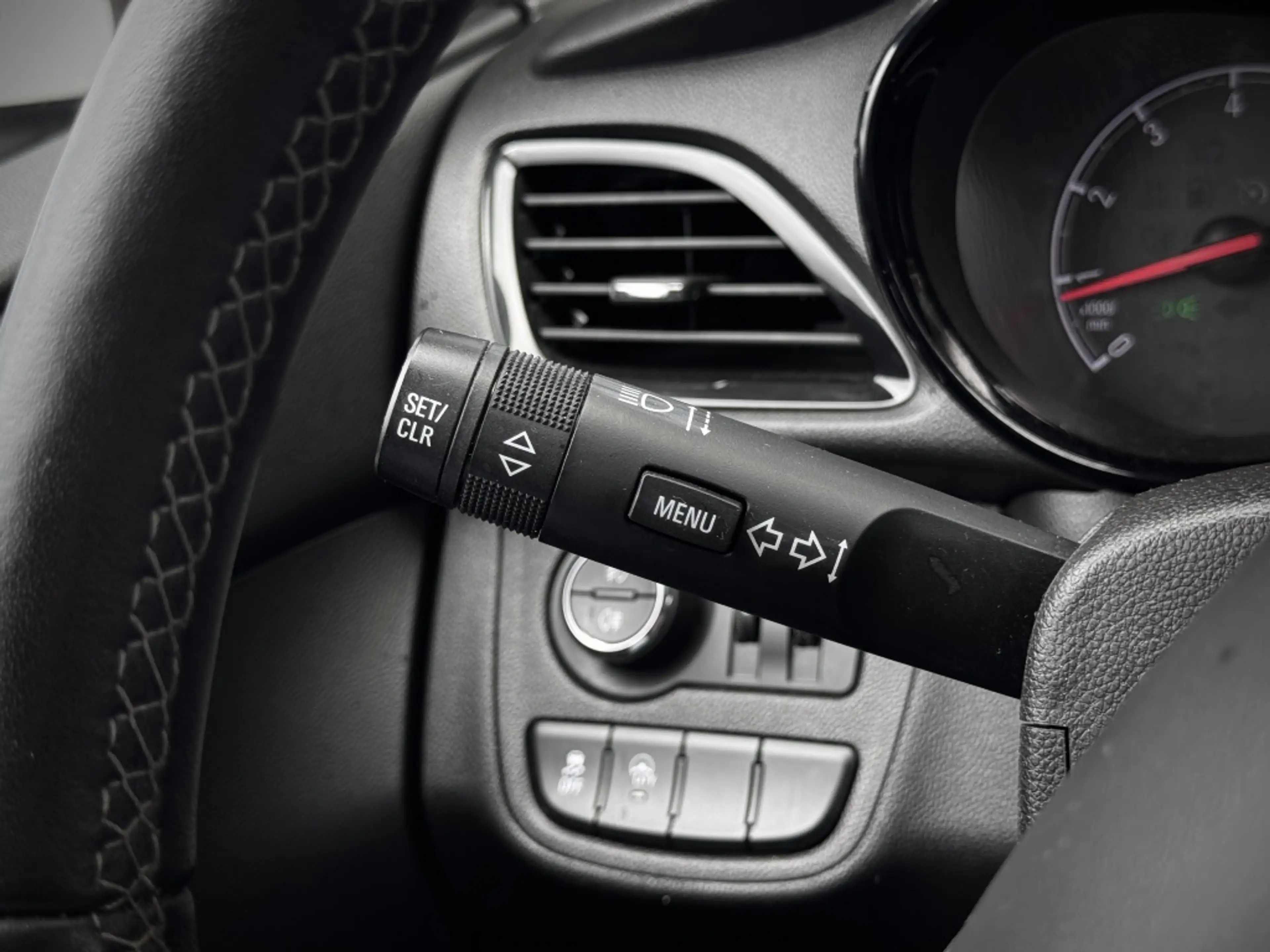 Opel Karl Rocks Online Edition | Automaat | Stoelverwarming — photo 34