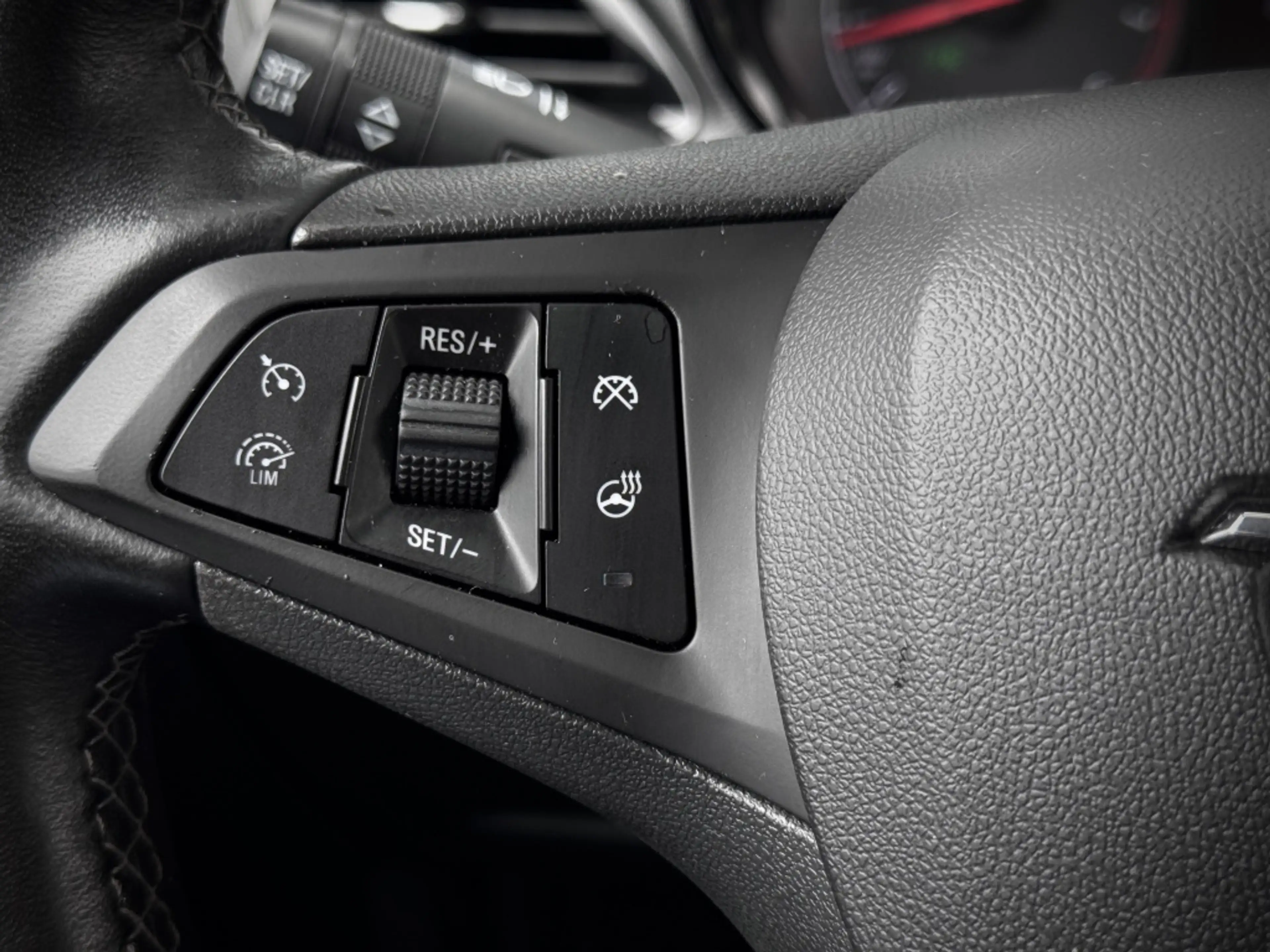 Opel Karl Rocks Online Edition | Automaat | Stoelverwarming — photo 38
