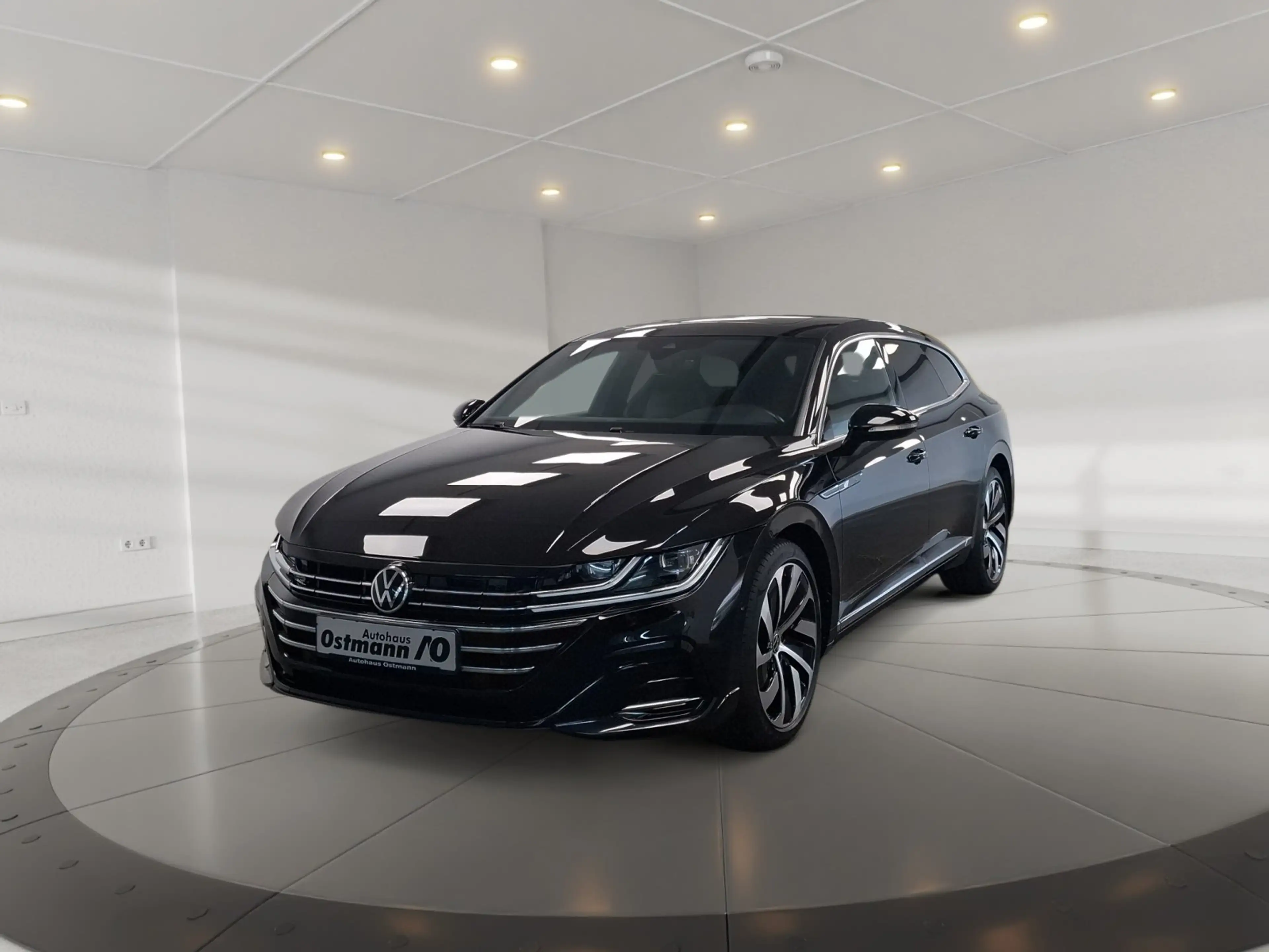 Volkswagen Arteon Shooting Brake R-Line e-Hybrid AHK Matrix