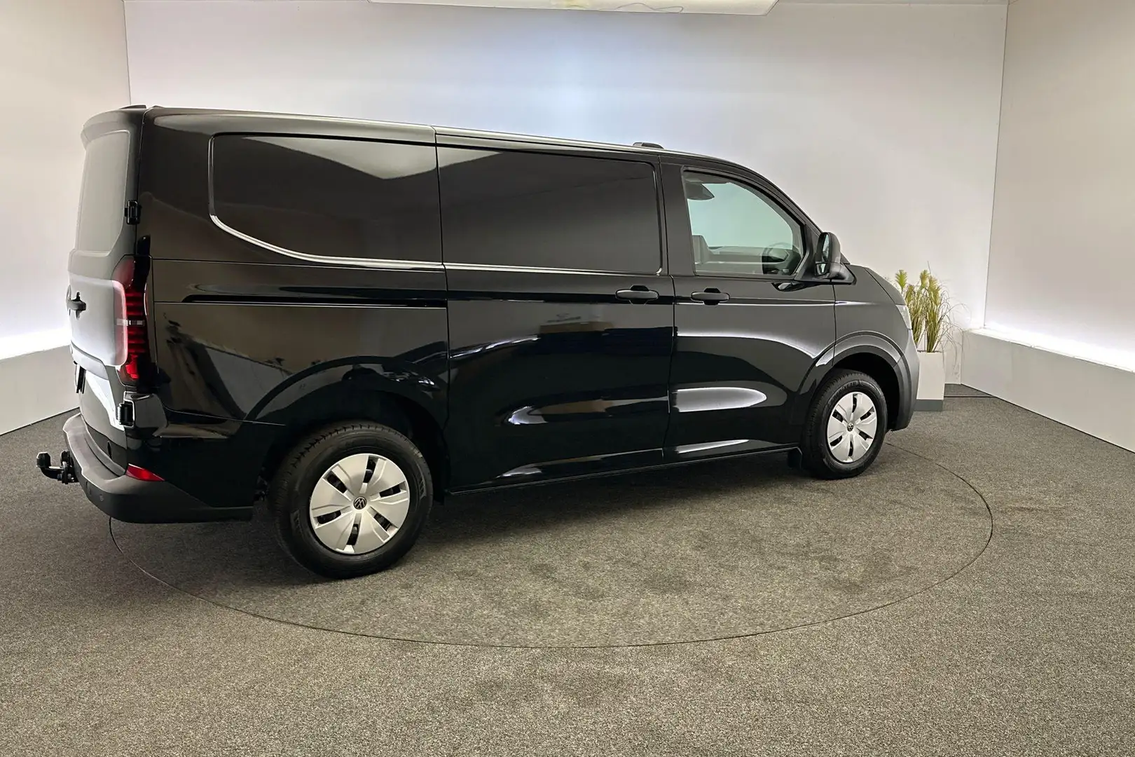 Volkswagen Transporter Bedrijfswagens e-Transporter Life Intro L1 Elektro Černá - 2