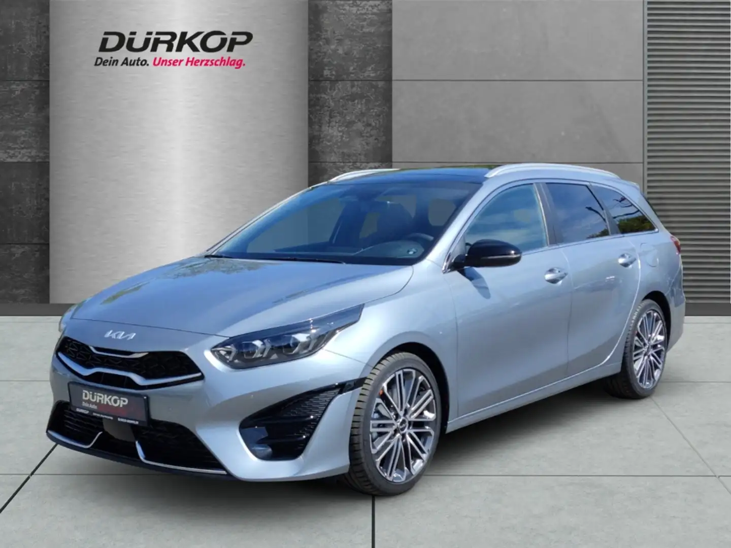 Kia Ceed SW / cee'd SW GT LINE 1.5T DCT7 El. Panodach Totwinkelassistent Zilver - 1
