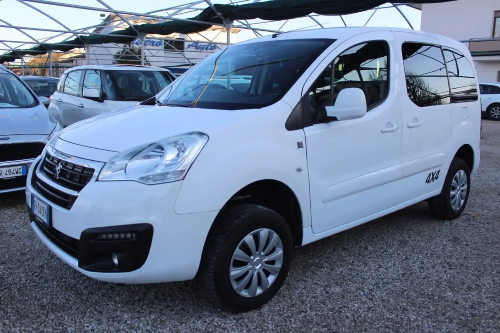 Peugeot Partner Tepee BlueHDi 100 4x4 Active Traction Control Biały - 1