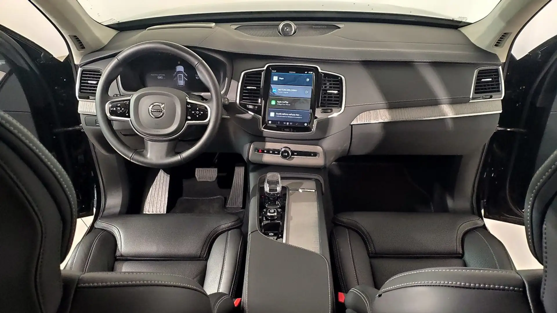 Volvo XC90 T8 Plug In Hybrid Awd Aut. 7 Posti Ultra Dark Schwarz - 2