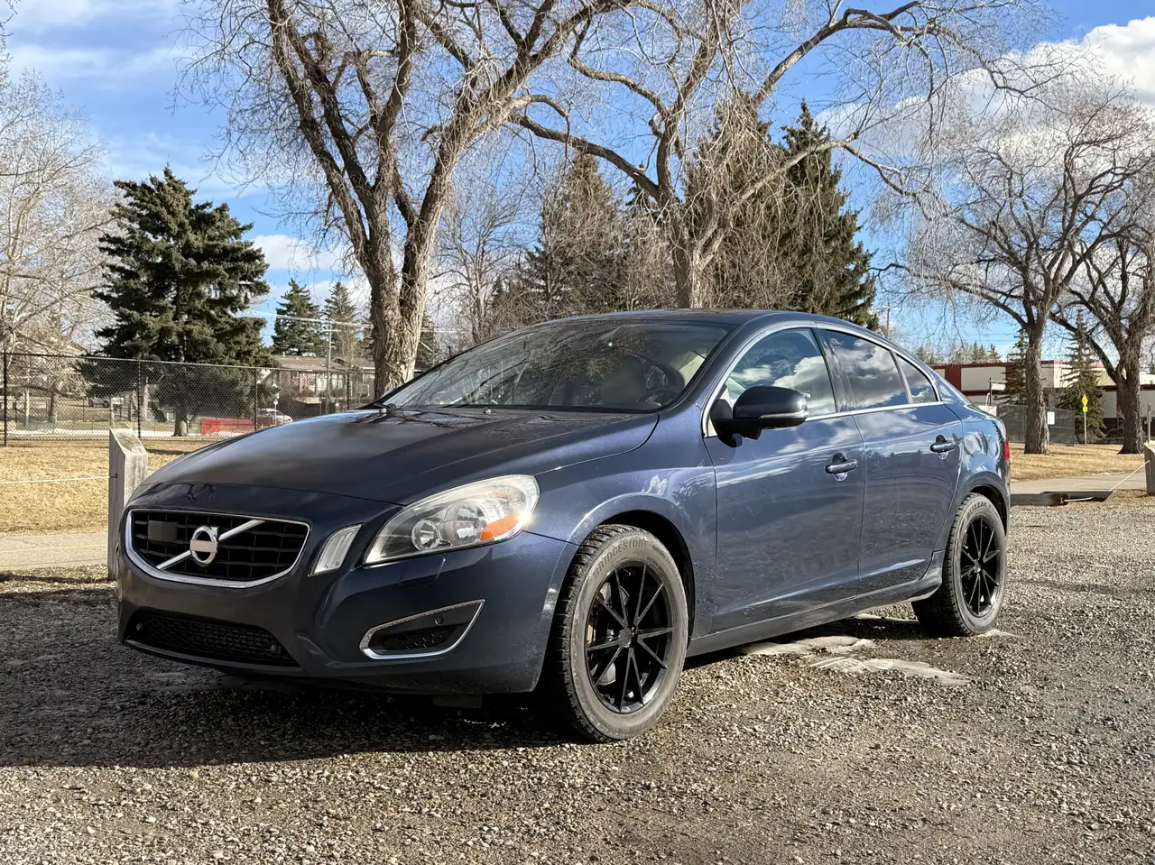 Volvo S60 снимка Volvo S60