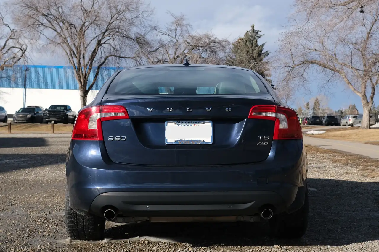 Volvo S60 снимка Volvo S60