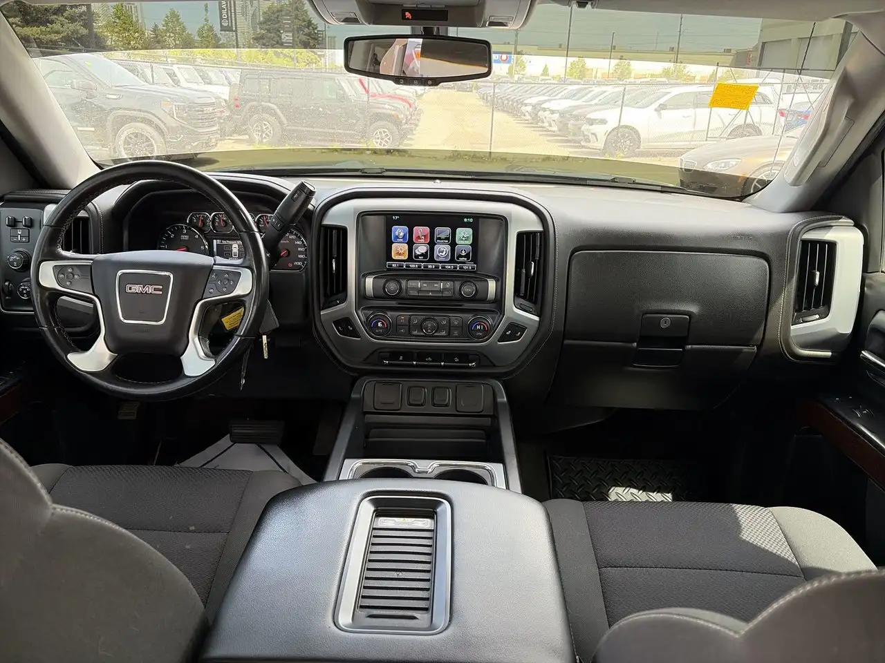 GMC Sierra 1500 снимка GMC Sierra 1500