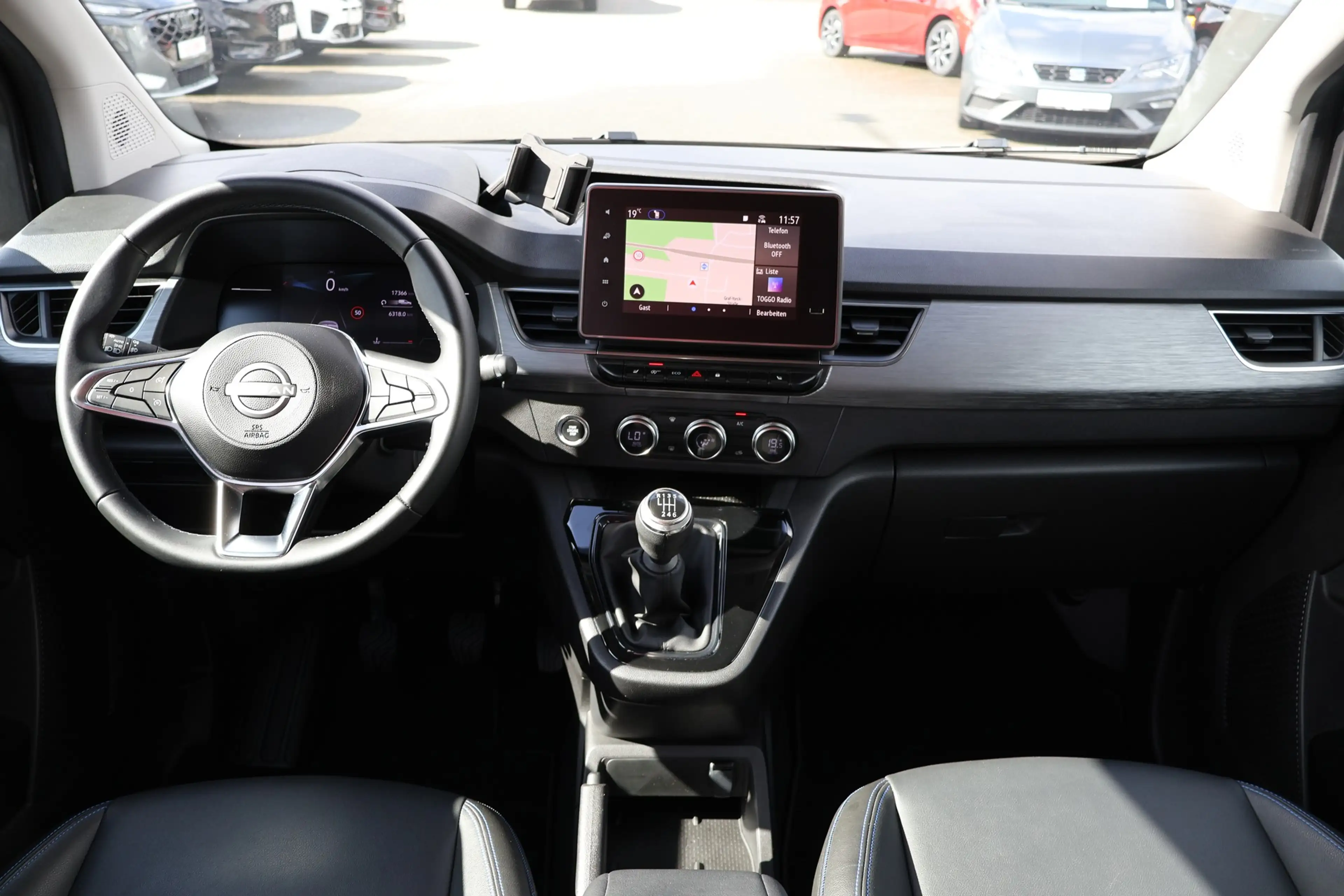 Nissan Townstar Tekna LED Navi Sitzheizung PDC USB — photo 14