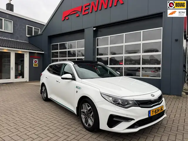 Kia Optima Sportswagon 2.0 GDI PHEV ExecutiveLine / Pano / 36