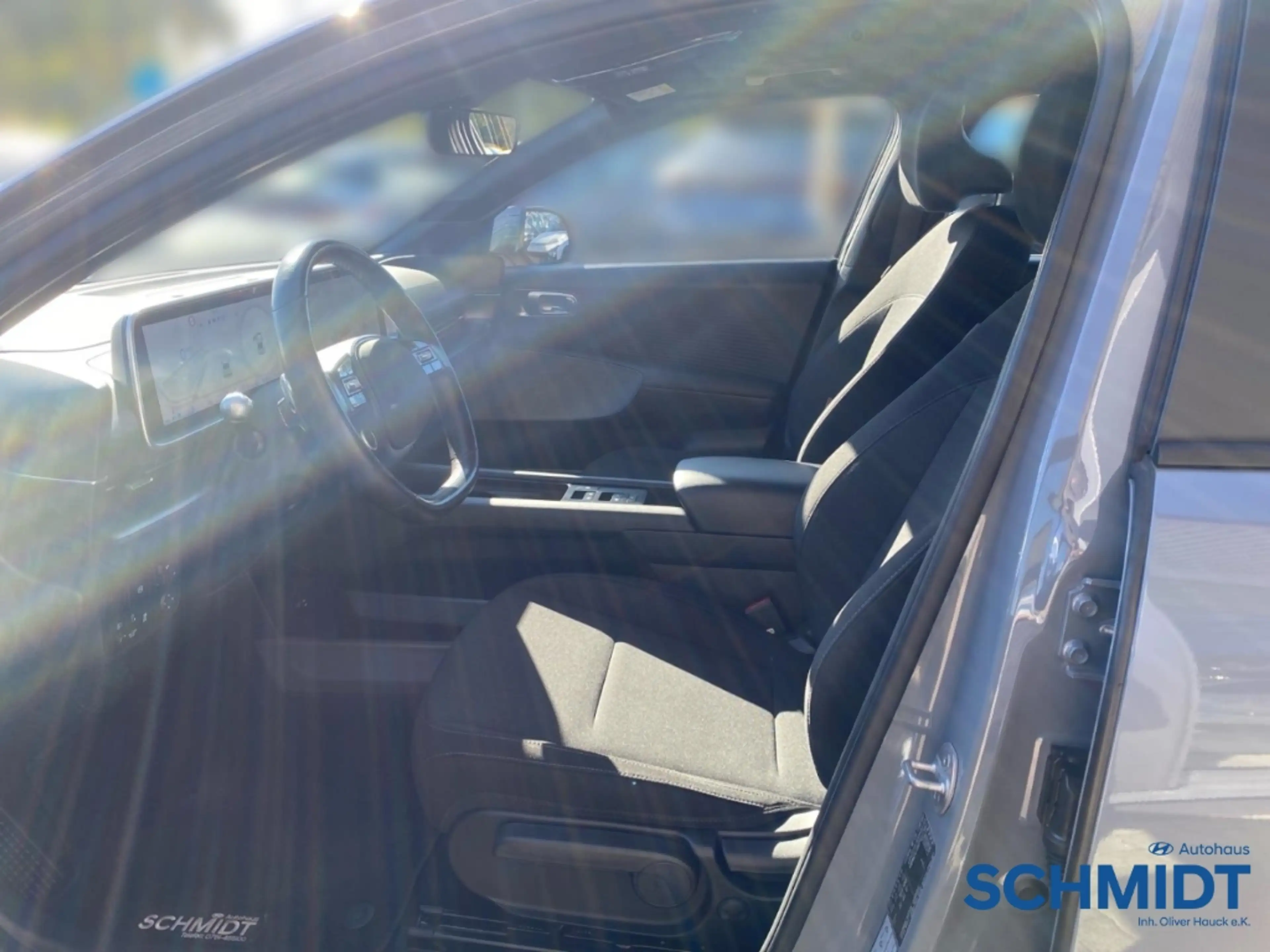 Hyundai IONIQ 6 Basis Elektro Navi Digitales Cockpit LED ACC El. H — photo 7