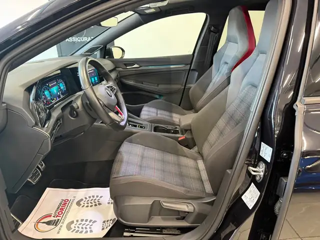 Volkswagen Golf view 8