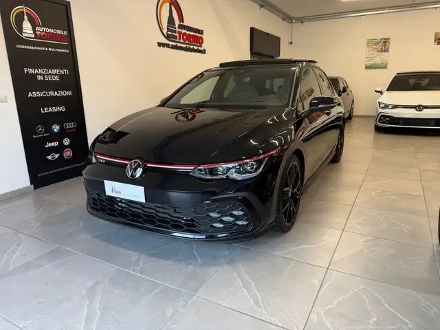 Volkswagen Golf main image