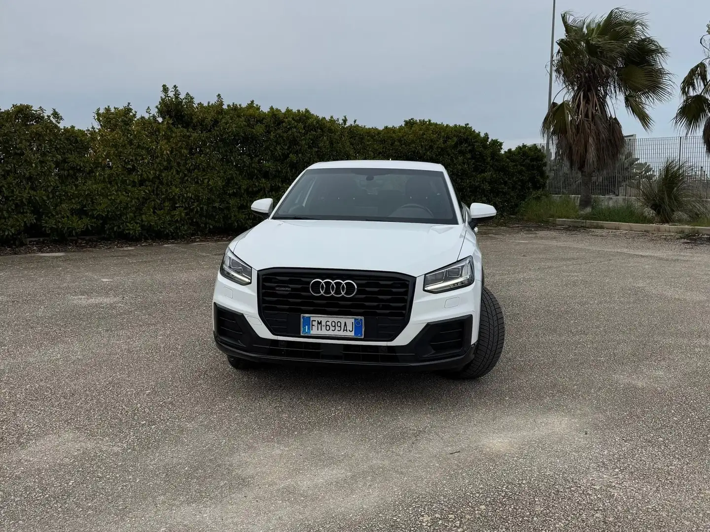 Audi Q2 Q2 2.0 tdi Sport quattro 190cv s-tronic Bianco - 2