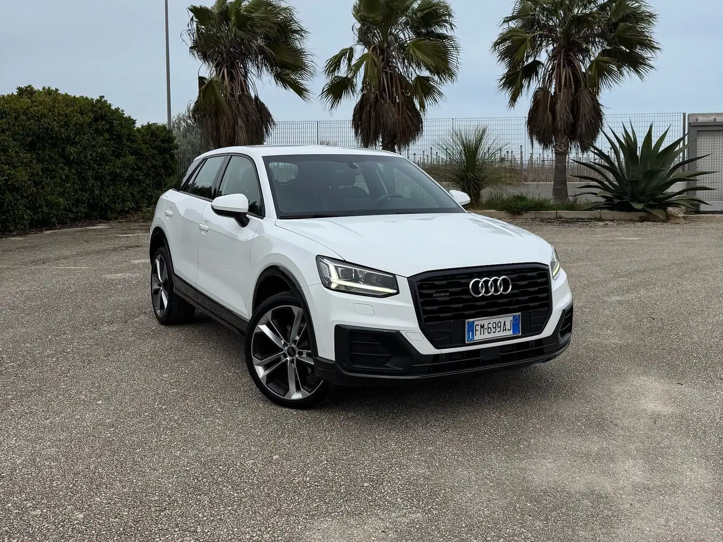 Audi Q2 Q2 2.0 tdi Sport quattro 190cv s-tronic Bianco - 1