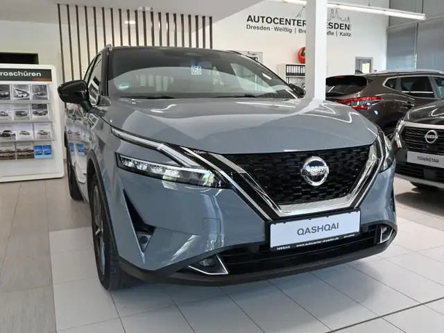 Nissan Qashqai view 5