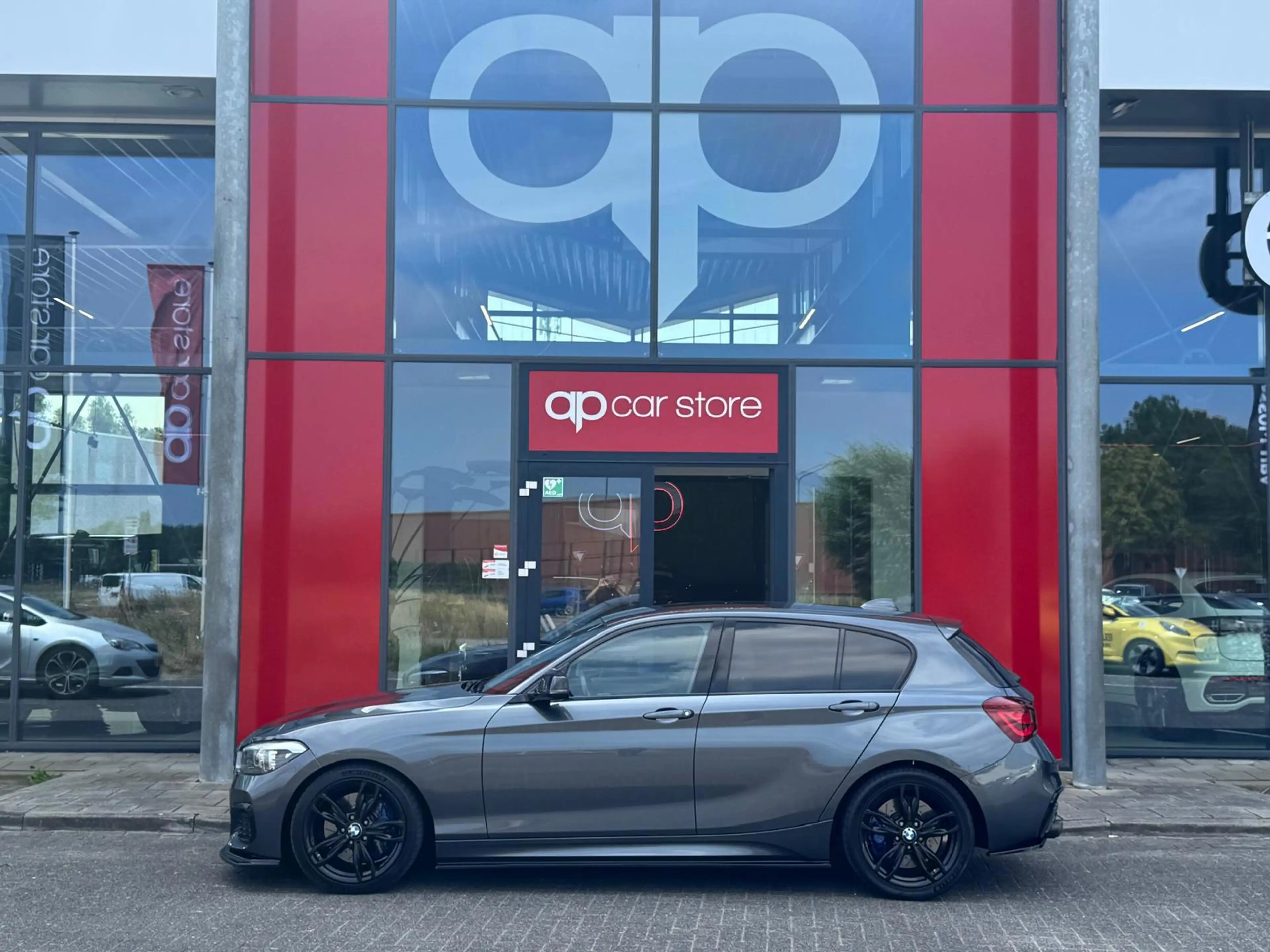 BMW 140 1-serie M140i xDrive High Executive LCI 2 | Leder — photo 12