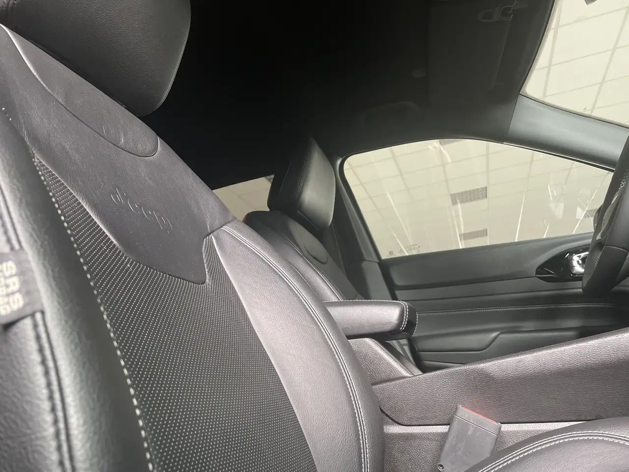 Jeep Compass 1.3 Turbo T4 PHEV S 4xe Auto IVA ESPOSTA 38