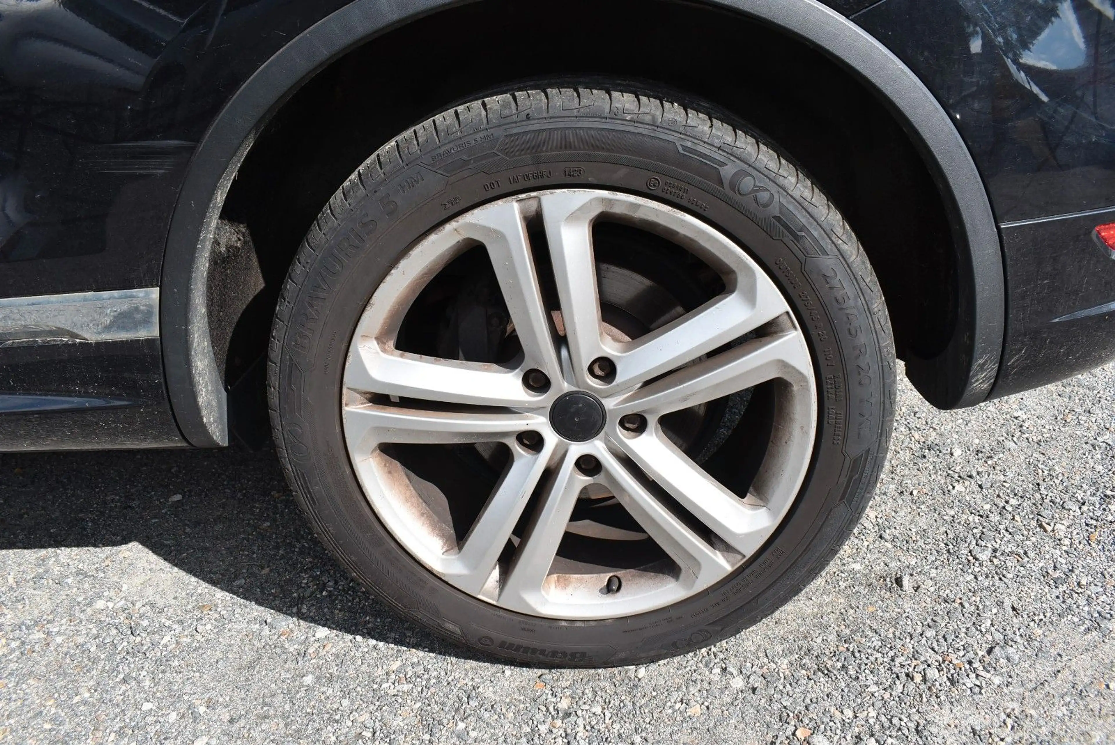 Volkswagen Touareg V6 TDI BMT "R-LINE" — photo 12