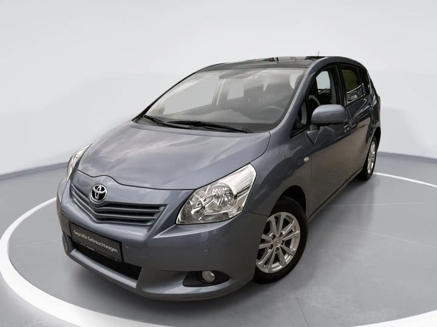 Toyota Verso 2.0 D-4D Edition/AHK/PDC vo+hi/Panormadach Blauw - 1