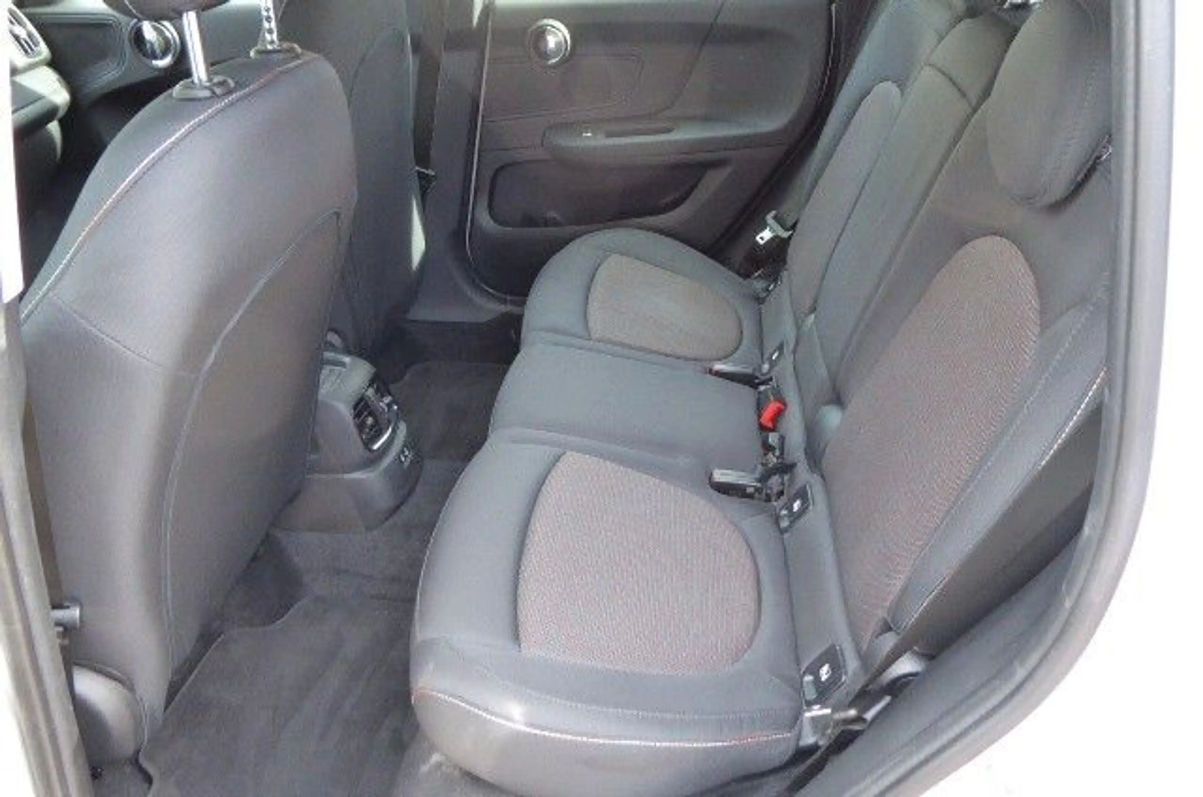 MINI Cooper Countryman nur 17TKM! — photo 14