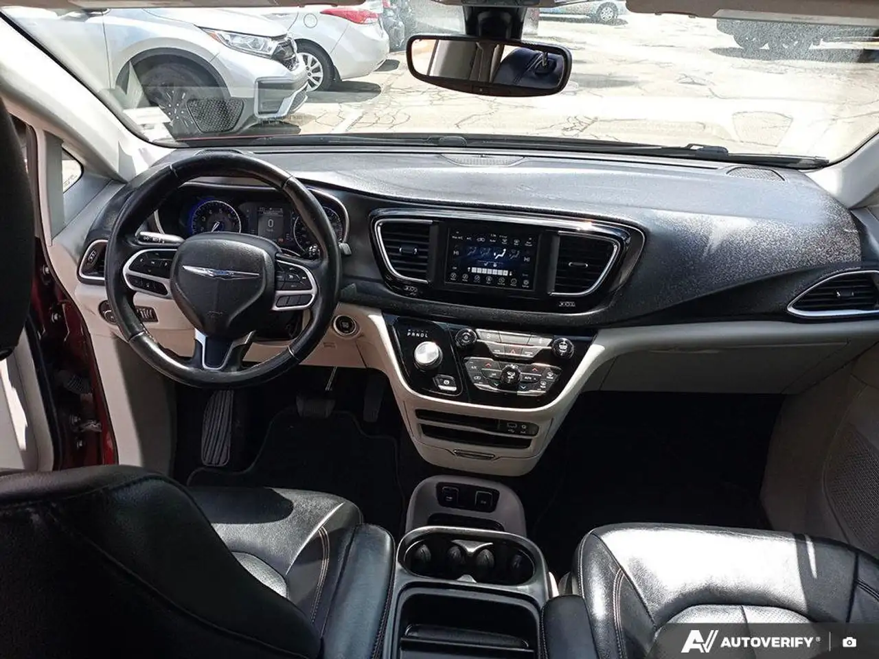 Chrysler Pacifica fotografie Chrysler Pacifica