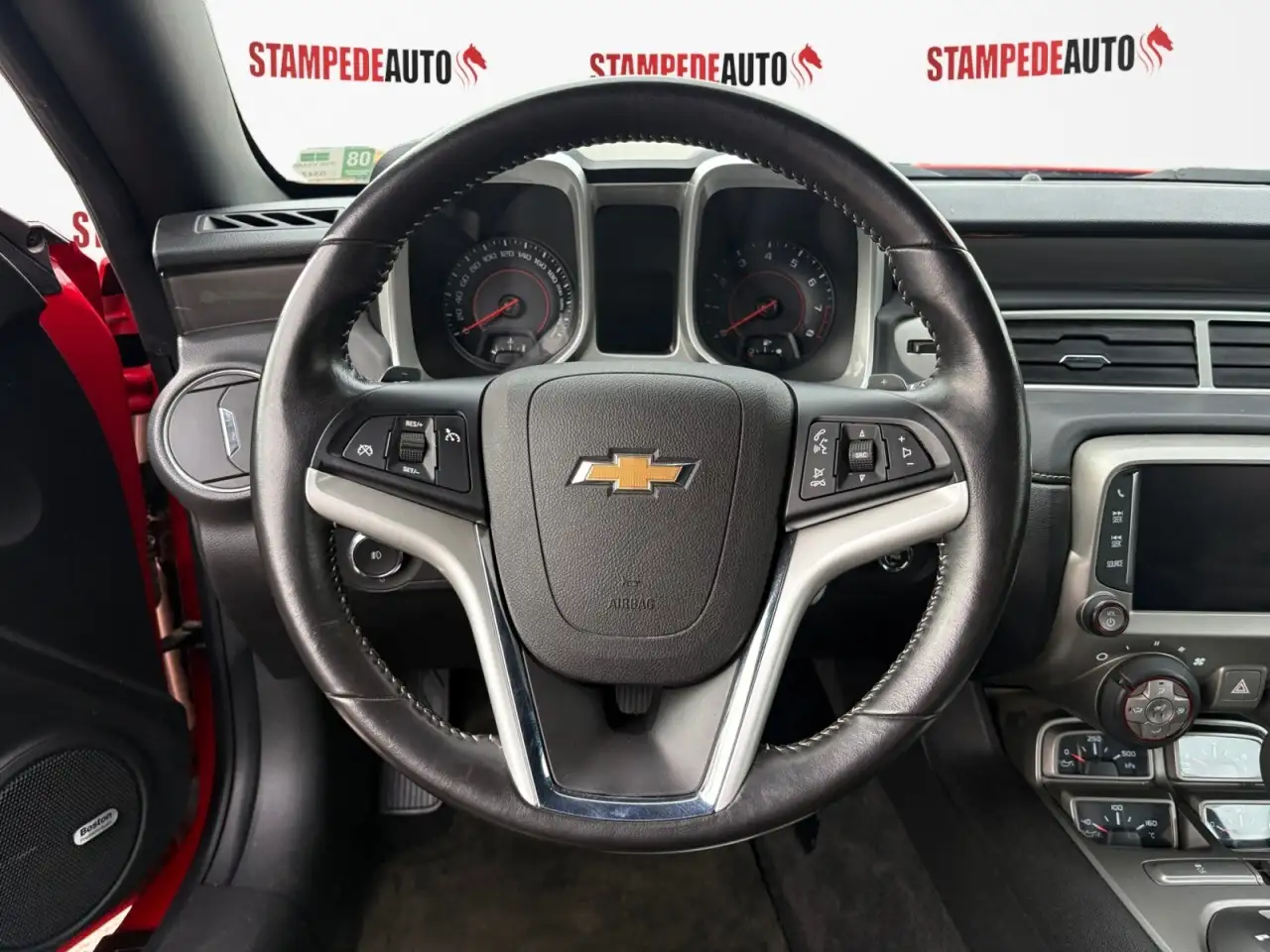 Chevrolet Camaro снимка Chevrolet Camaro