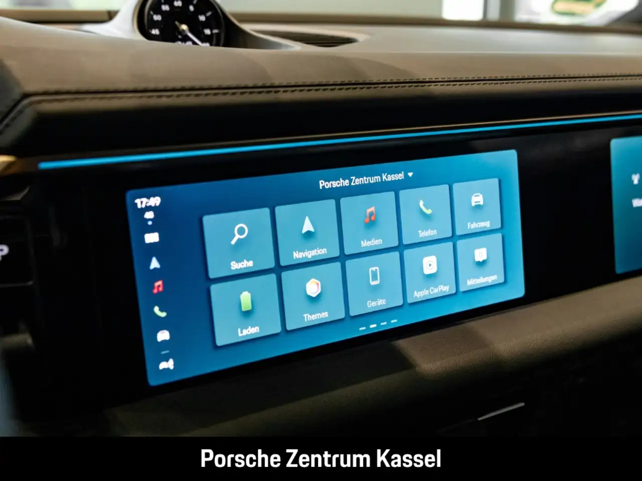 Porsche Macan Electric 4 HA-Lenkung InnoDrive Head-Up 13