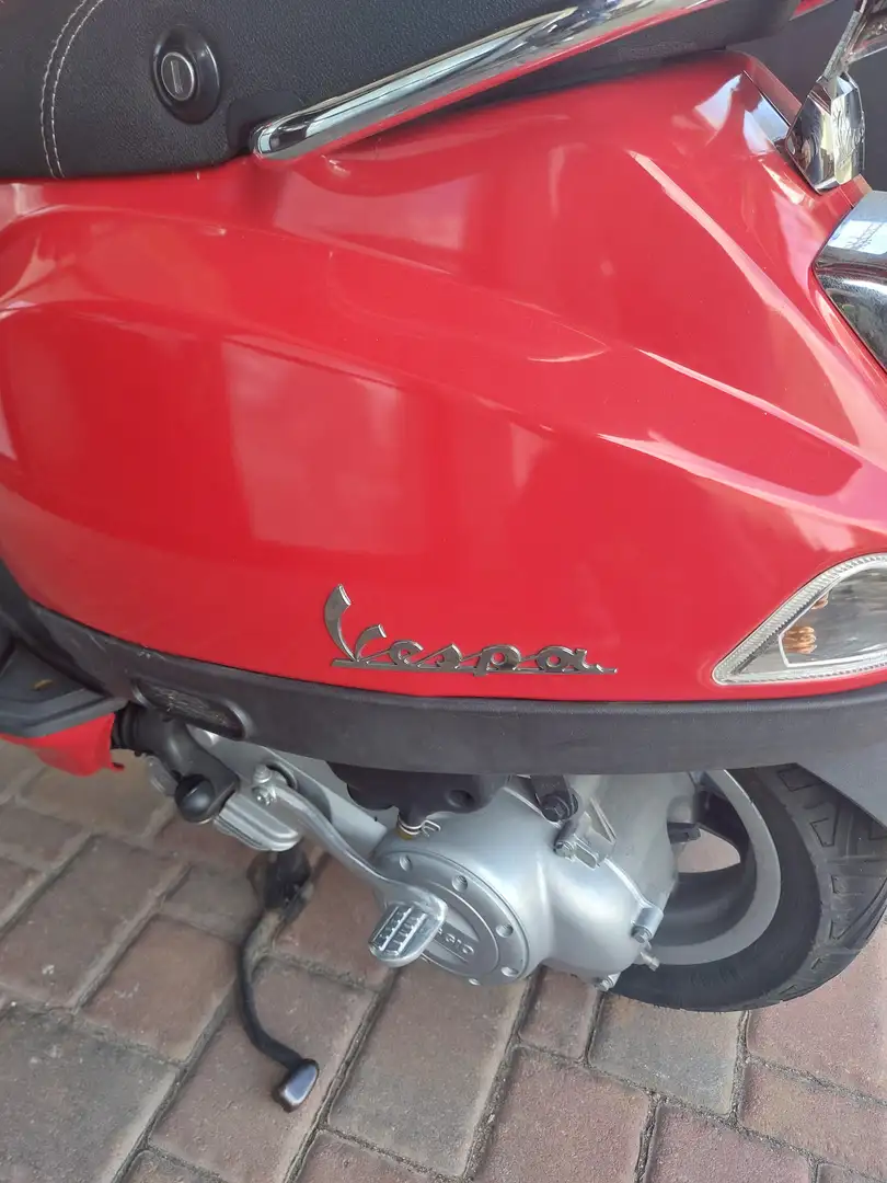 Vespa LX 50 Roşu - 2