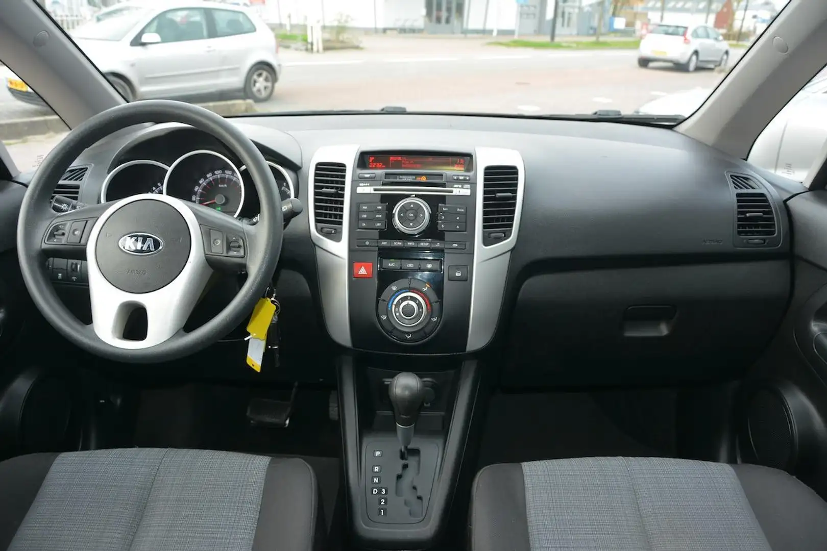 Kia Venga 1.6 CVVT World Cup Edition AUT|Airco|DealerOH Brązowy - 2