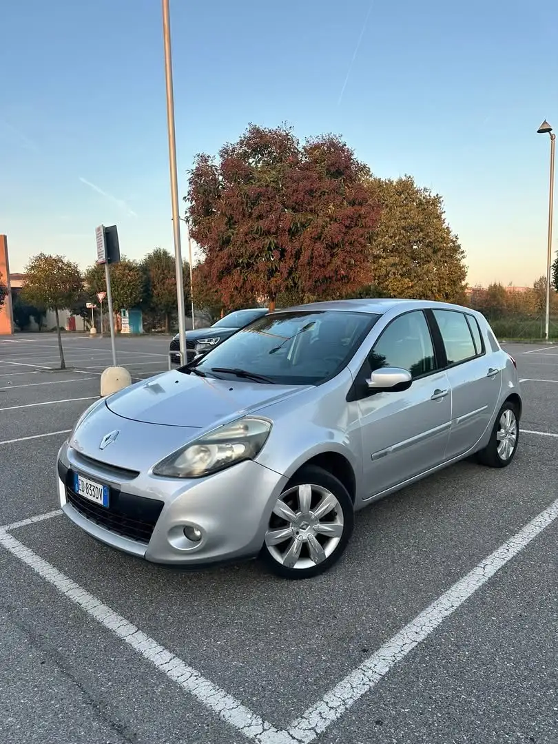 Renault Clio 5p 1.5 dci Dynamique 85cv - 1