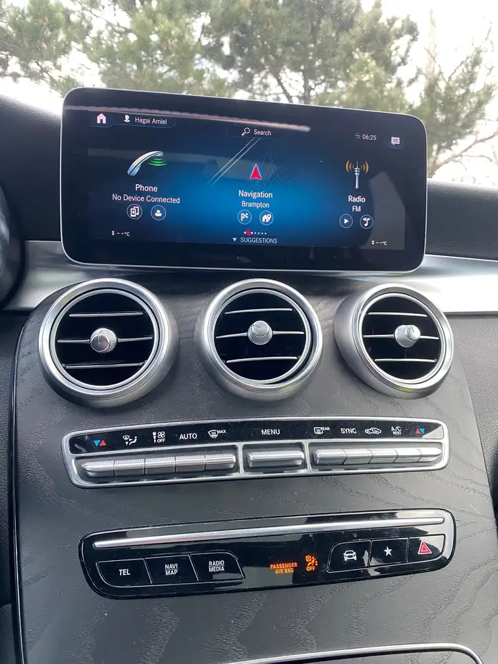 Mercedes-Benz GLC снимка Mercedes-Benz GLC