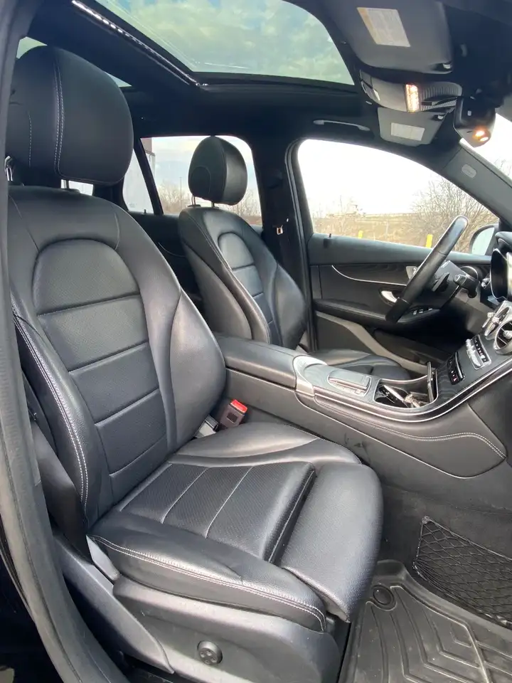 Mercedes-Benz GLC снимка Mercedes-Benz GLC