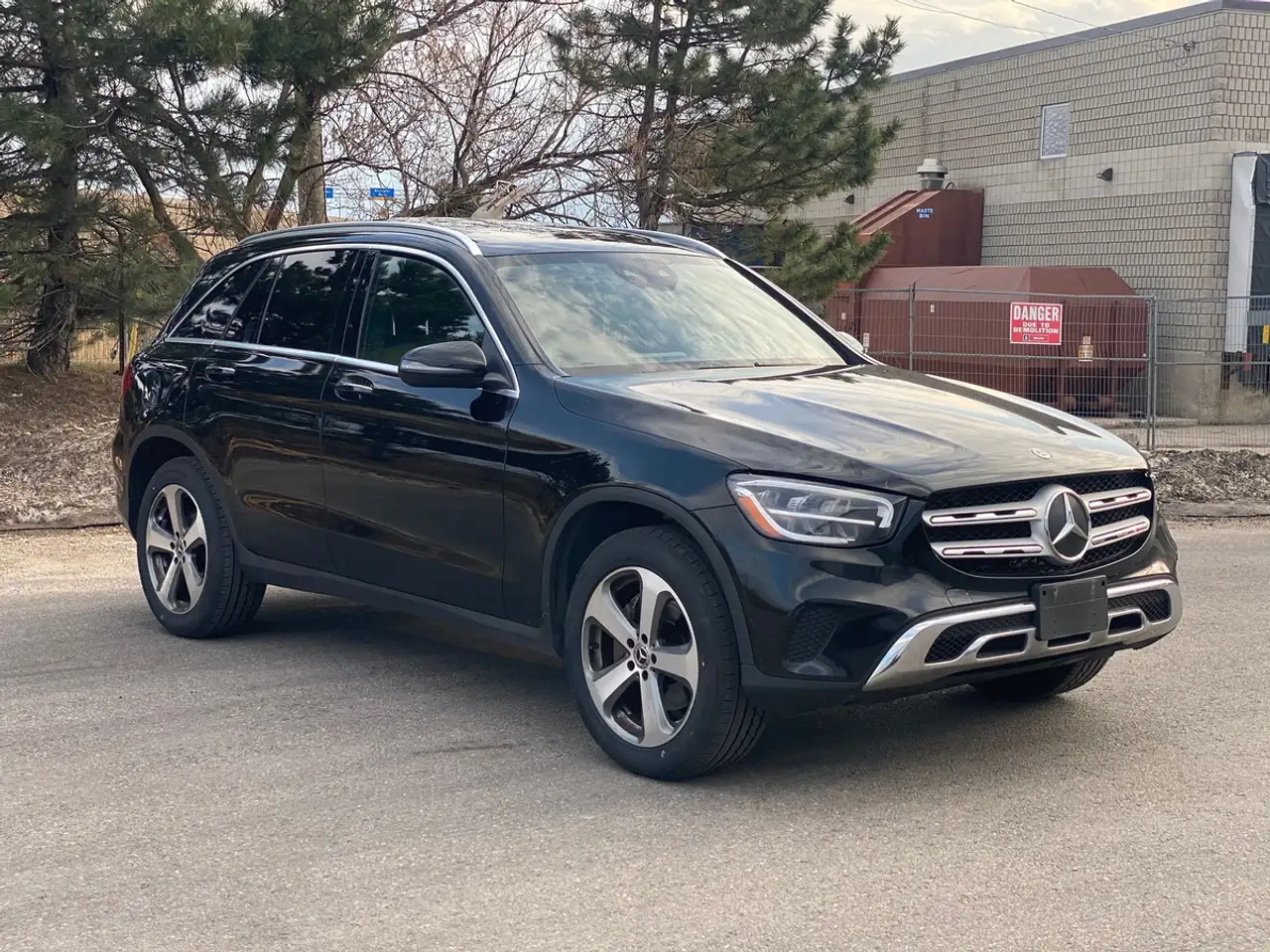 Mercedes-Benz GLC снимка Mercedes-Benz GLC